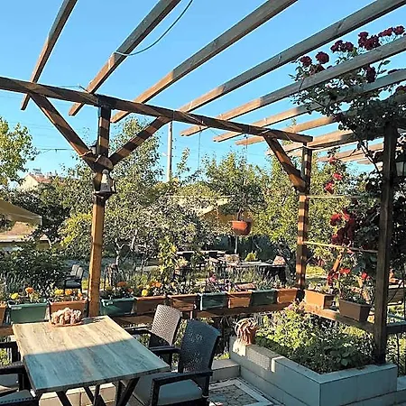 Отель Cappadocia Panda Garden House Невшехир